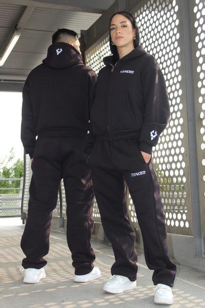 Yenom™ Black Zipper